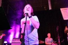 Monday Night Jeff Heck sings